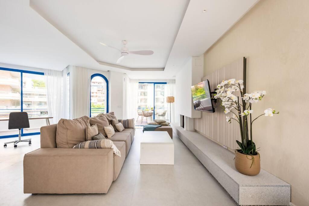 House Imponente Atico Con Piscina Privada Apartment